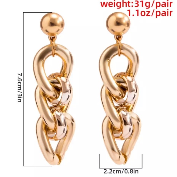 Gold Geometric Chain Drop Earrings - Picture 6 of 6